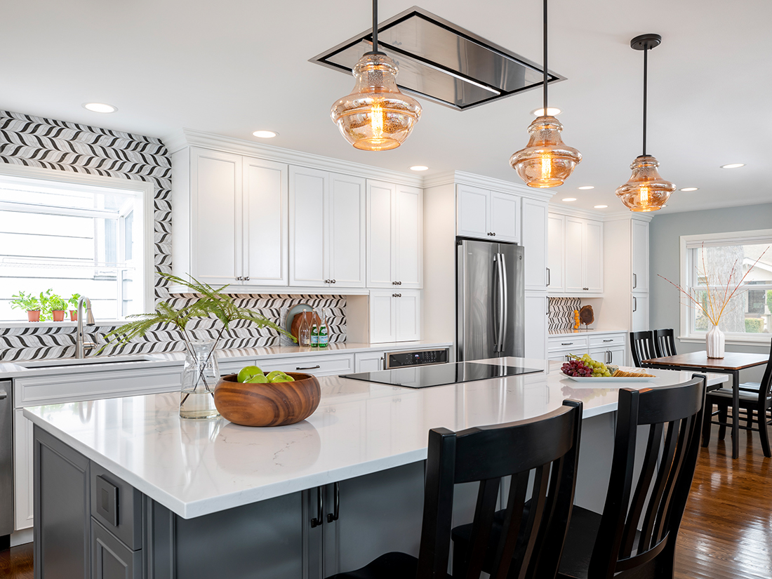 2020 Remodeling Excellence Winner, Residential Remodel Excellence—Addition, $200,000 to $325,000, Palmer Residential, photo courtesy Cindy Apple Photography © 2019