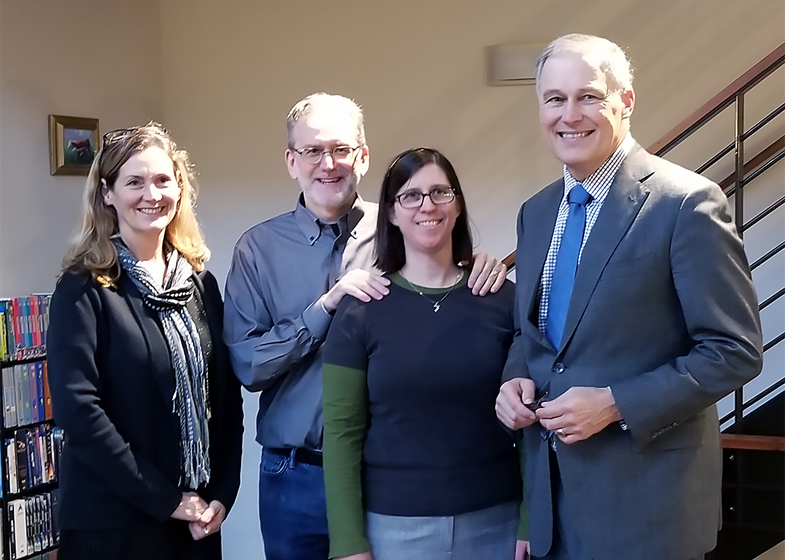 Issaquah Mayor Mary Lou Pauly, zHome homeowners Bryan Bell and Karin Weekly, Governor Jay Inslee